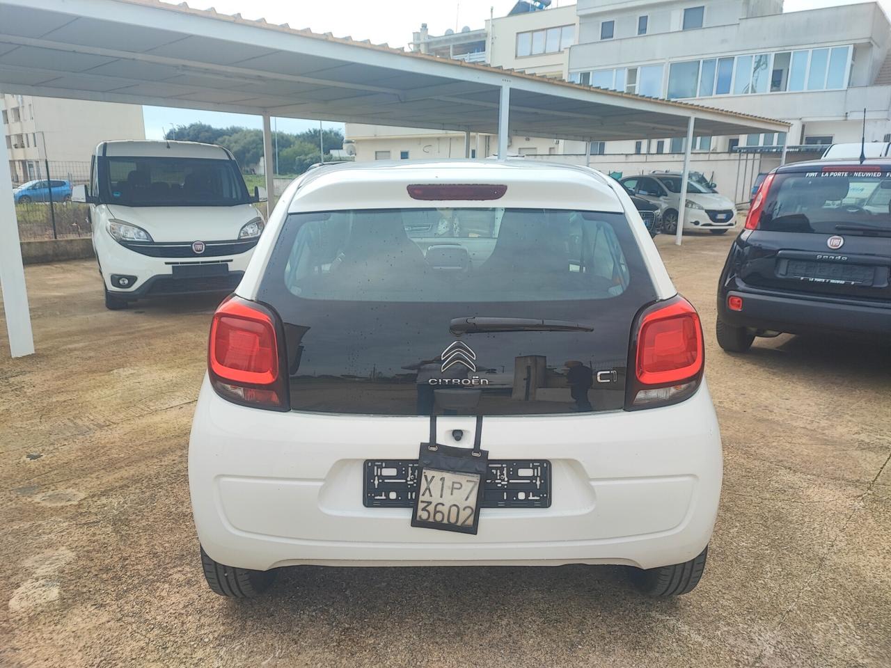 Citroen C1 VTi 72 S&S 3 porte Shine