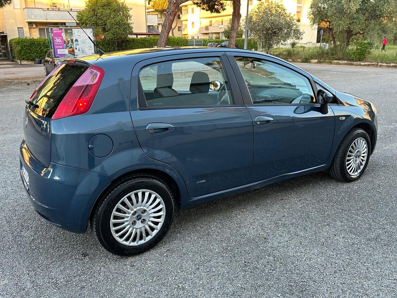 Fiat Grande Punto 1300 diesel 75 CV 5 porte 2007 neop.