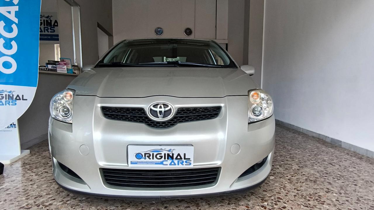 Toyota Auris 1.4 D-4D 5 porte Sol MY'08