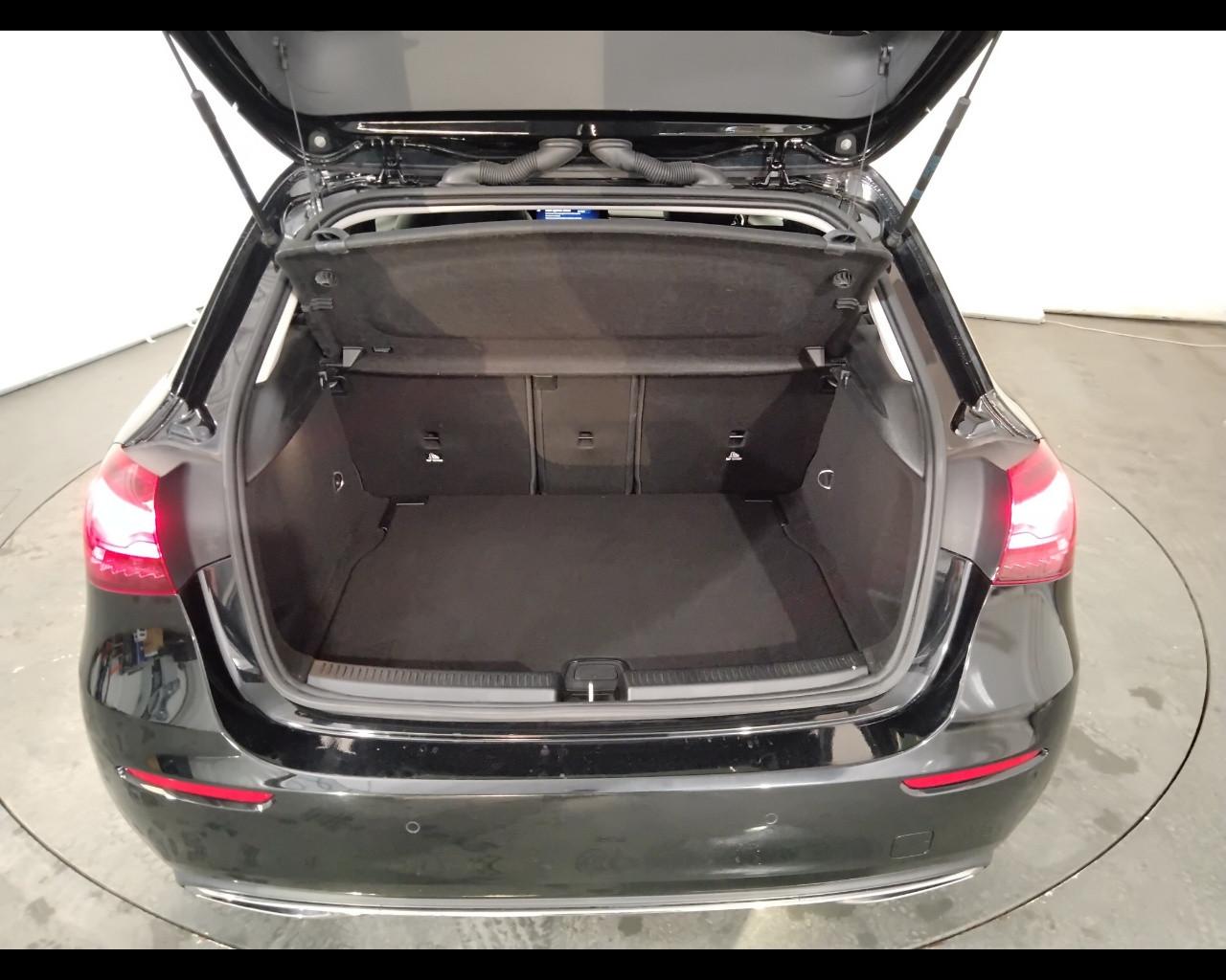 Mercedes-Benz Classe A - W177 2023 - A 180 d Progressive Advanced auto