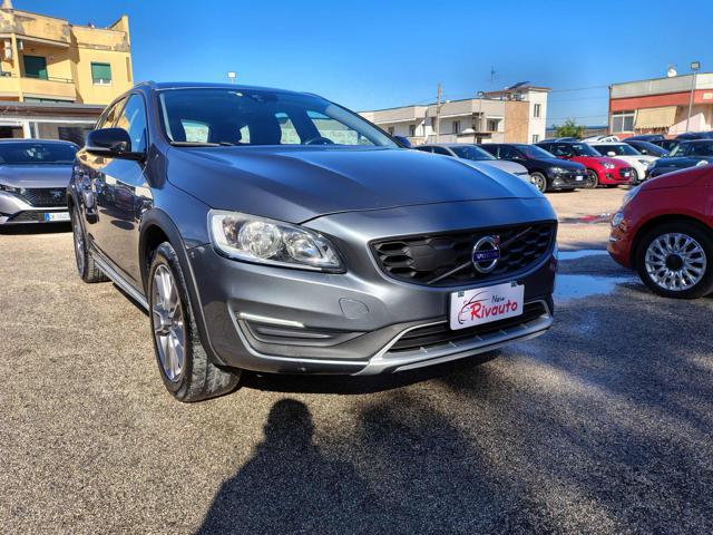 VOLVO V60 Cross Country D3 Geartronic Pro Automatica