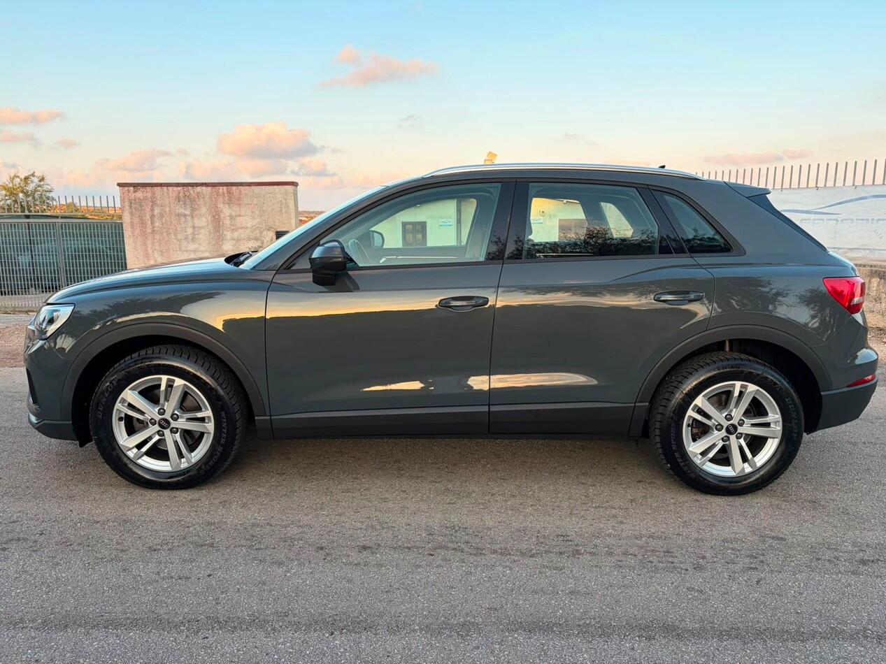 Audi Q3 35 2.0 tdi Business Advanced quattro s-tronic