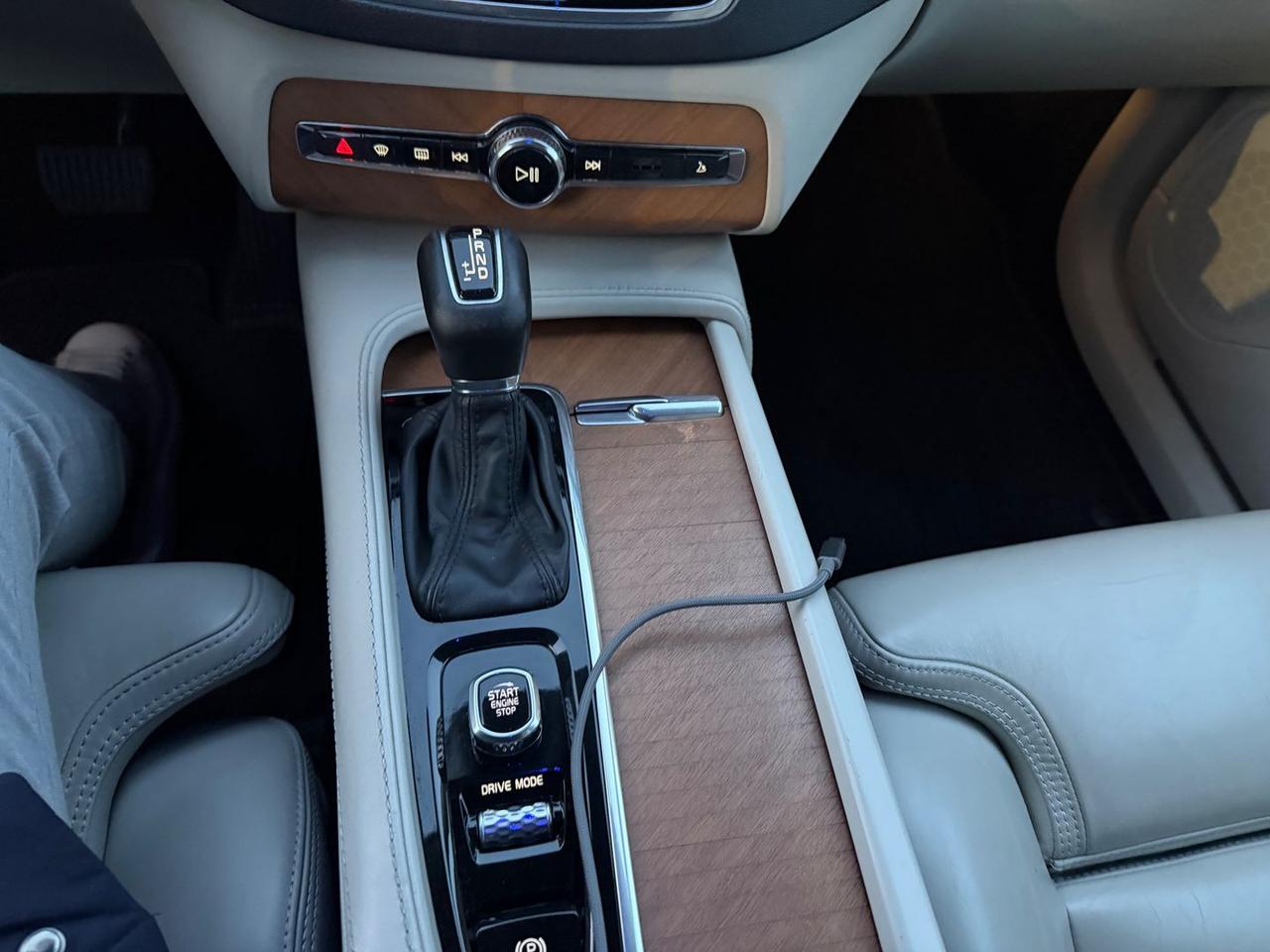 Volvo XC 90 2.0 D5 Inscription *PROMO FINANZ #8895