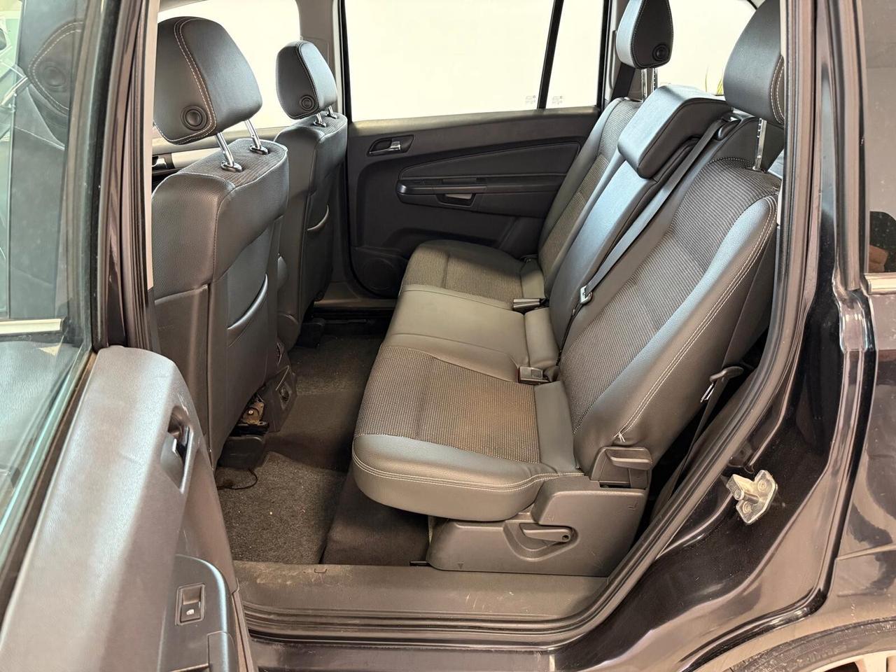 Opel Zafira 1.9 CDTI 120CV Cosmo 7 POSTI