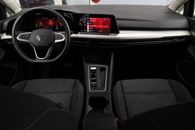 VOLKSWAGEN Golf Variant 1.0 eTSI EVO DSG Life