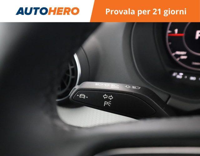 AUDI Q2 30 TDI S line Edition