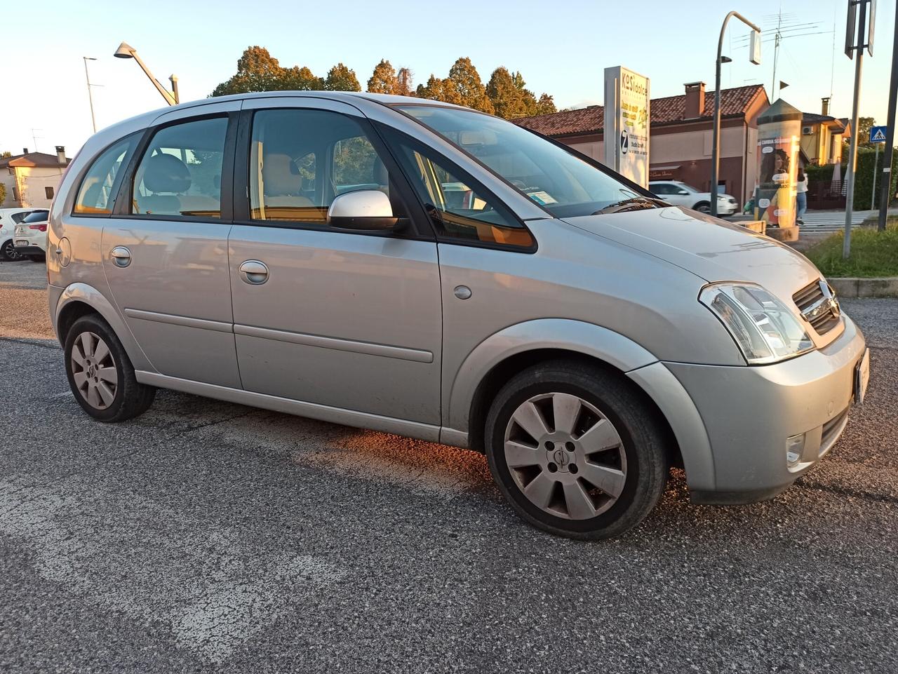 Opel Meriva 1.6 16V Cosmo