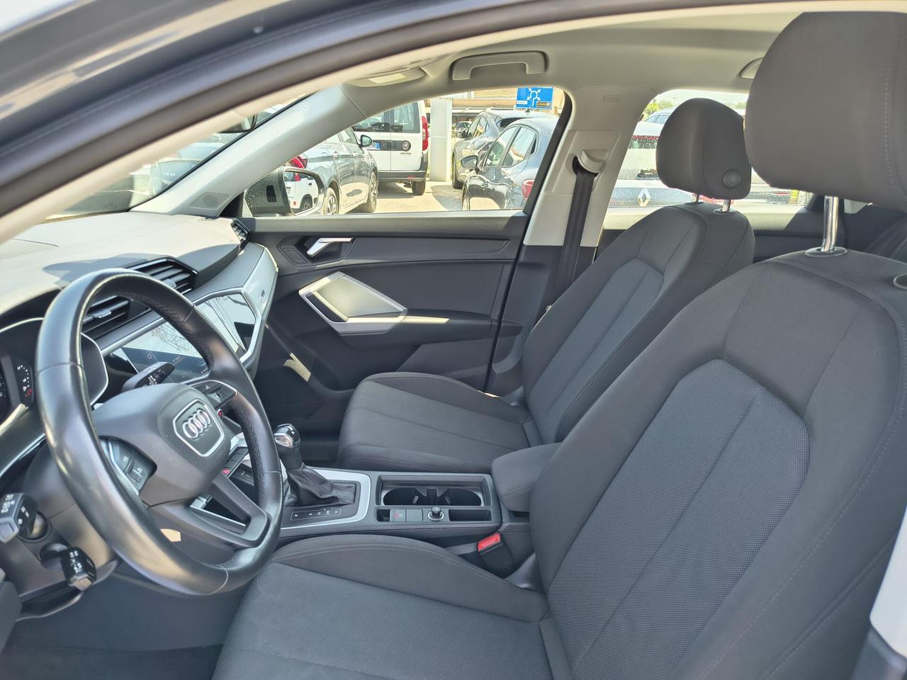Audi Q3 2.0 TDI/DIESEL *AUTO*S tronic PREZZO REALE