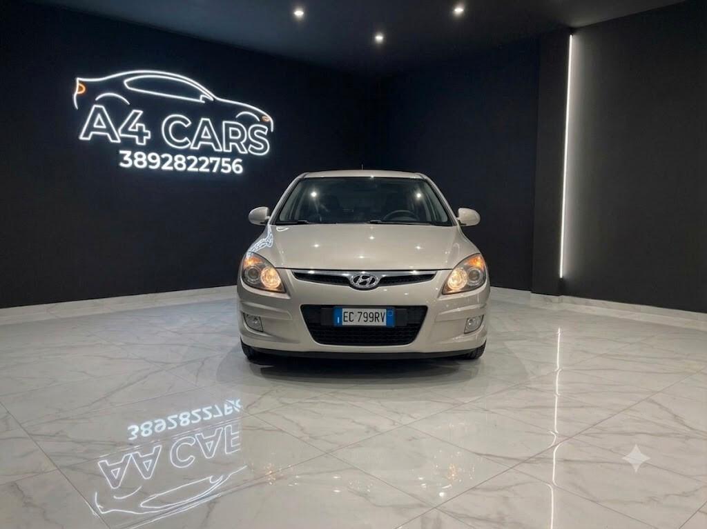 Hyundai i30 1.4 16V 109CV 5p. BlueDr. GPL Active