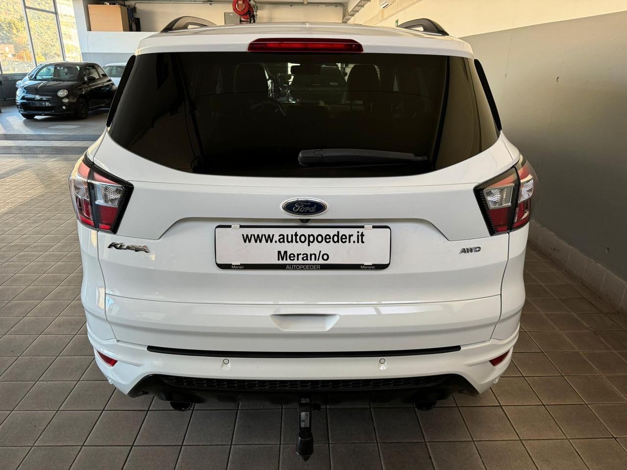 Ford Kuga 2.0 TDCI 180 CV S&S 4WD Powershift ST-Line