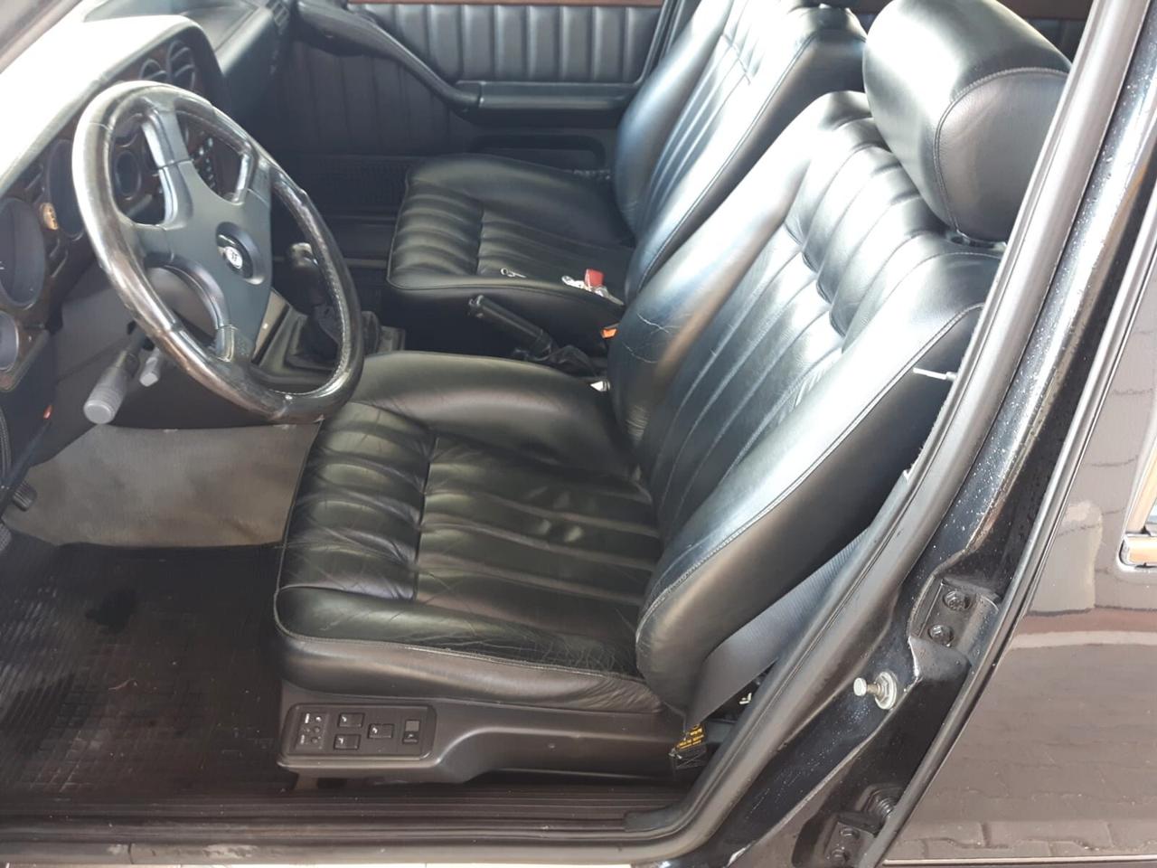 Lancia Thema 2.0 i.e. turbo 16V cat LX