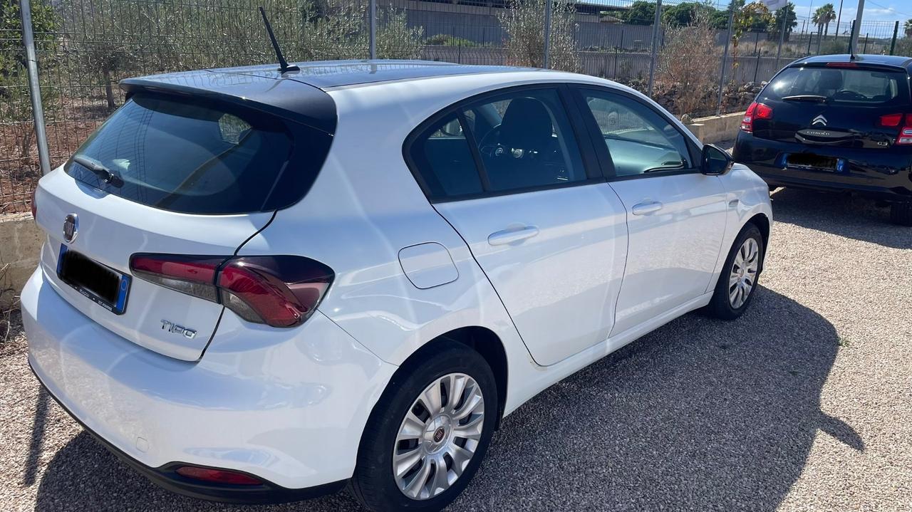 Fiat Tipo 1.3 Mjt S&S 5 porte
