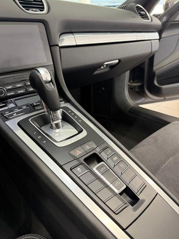 Porsche 718 2.0 Boxster