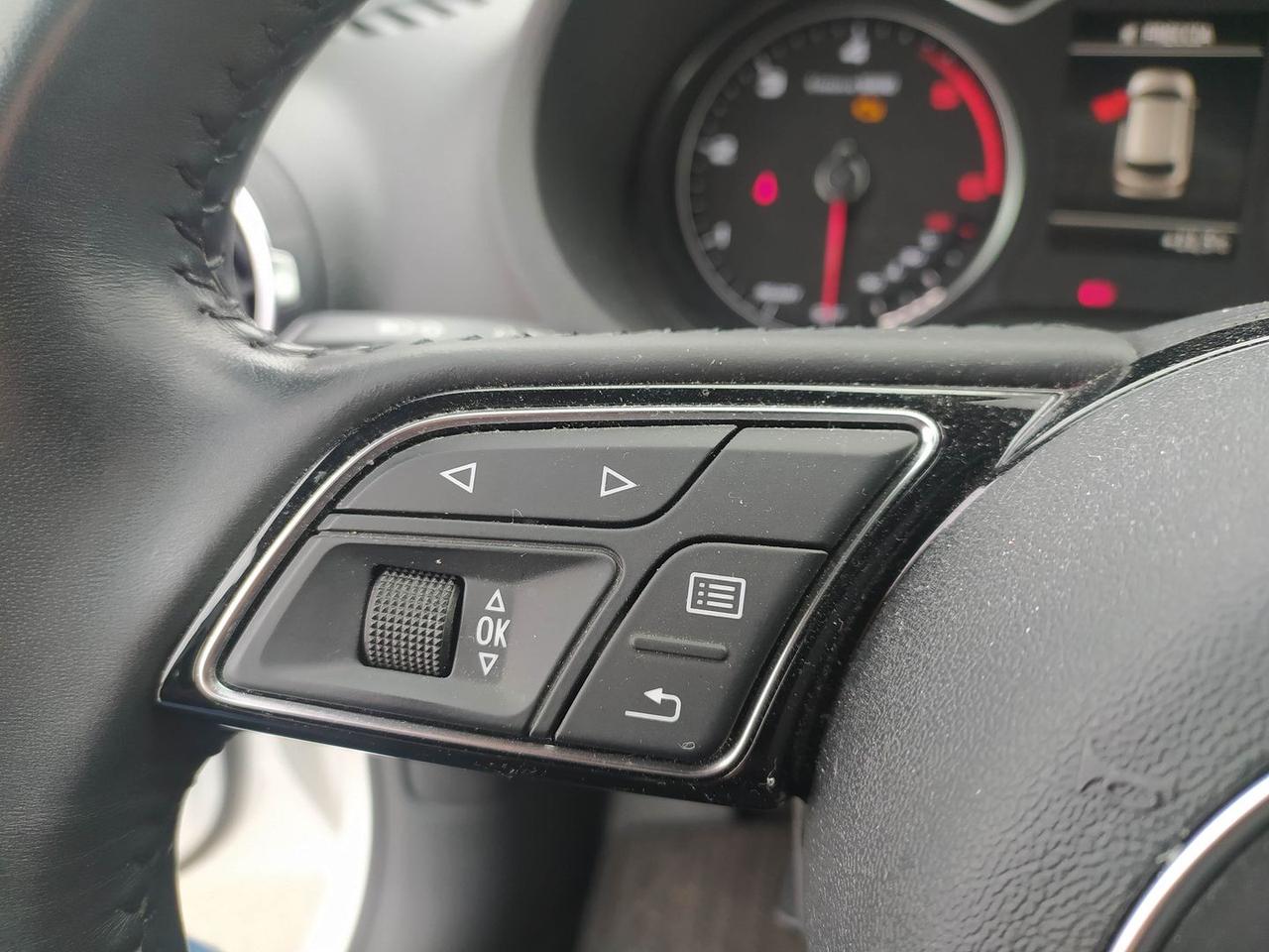 Audi A3 Business Line 2.0 35 TDI #7770