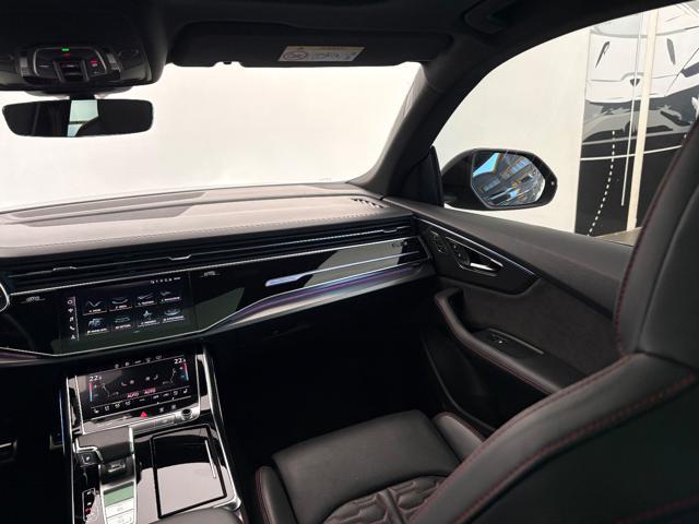 AUDI RS Q8 TFSI V8 quattro tiptronic