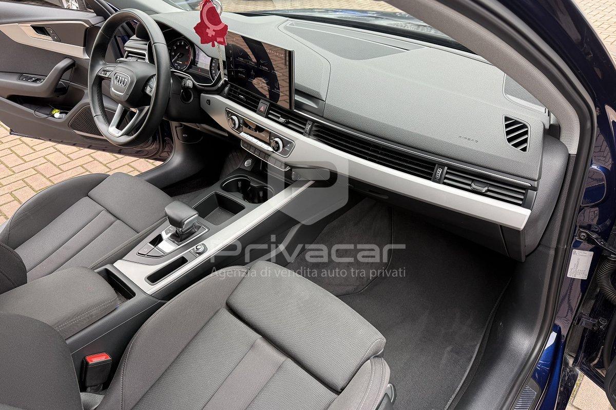 AUDI A4 Avant 40 g-tron S tronic Business Advanced