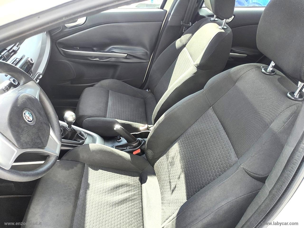 ALFA ROMEO Giulietta 1.6 JTDm-2 105 CV Distinctive TETTO APRIBILE