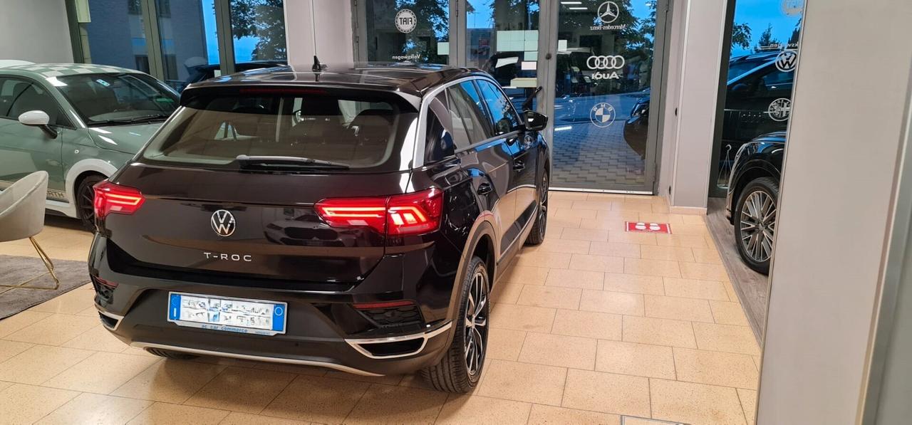 Volkswagen T-Roc 1.5 TSI ACT DSG Business BlueMotion Technology