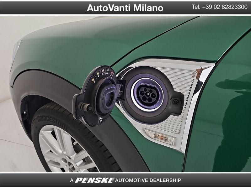 MINI Countryman Plug-In Hybrid Cooper S E 4WD Essential automatica