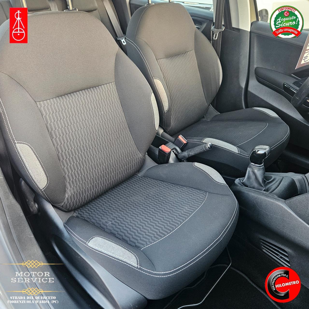 Peugeot 208 VERNICE OPACA KM DOCUMENTATI DA 89€ MESE