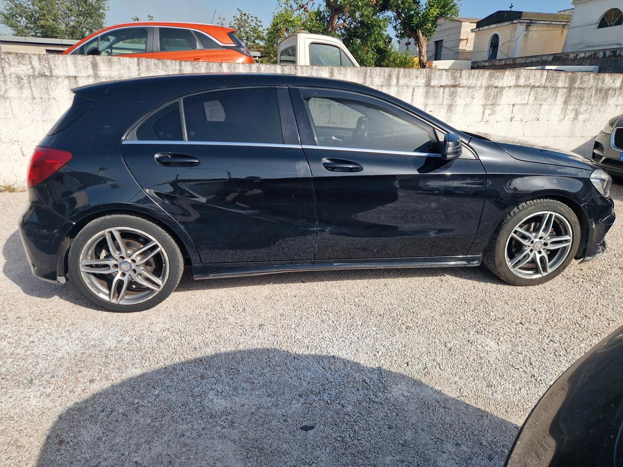 Mercedes-benz A 180d Automatic -2015