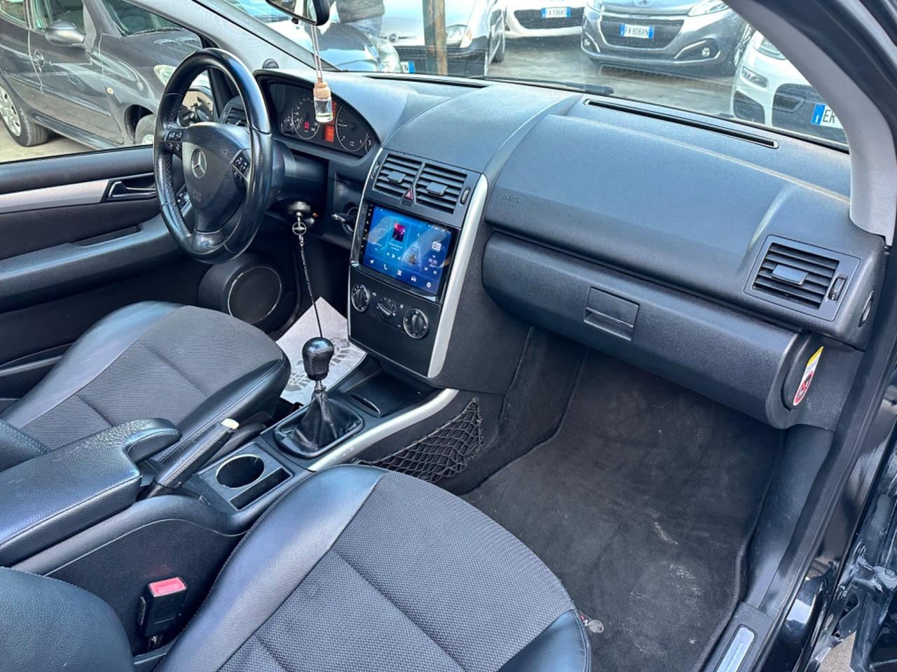 Mercedes A 180 magnifica tetto apribile