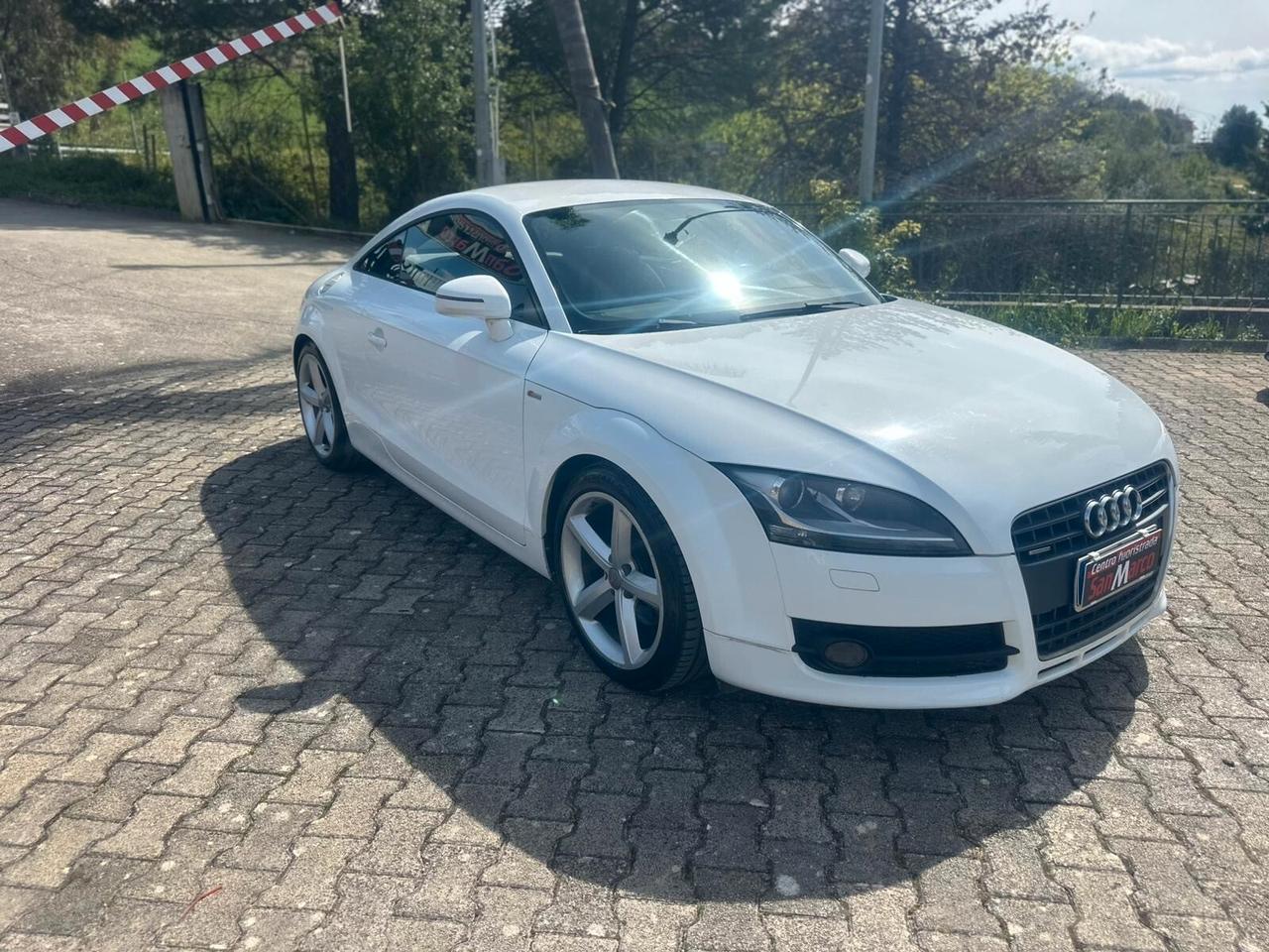 Audi TT Coupé 2.0 TDI quattro Advanced