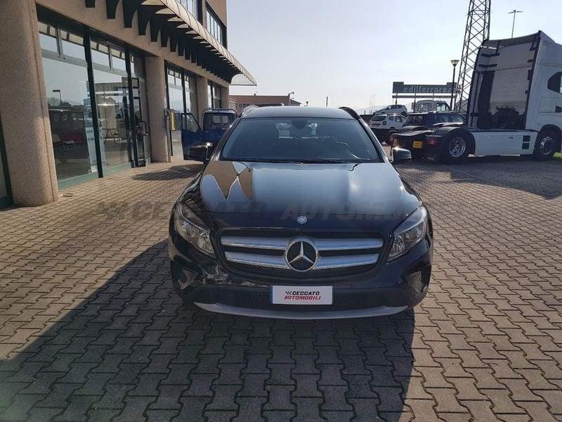 Mercedes-Benz GLA - X156 180 d Business
