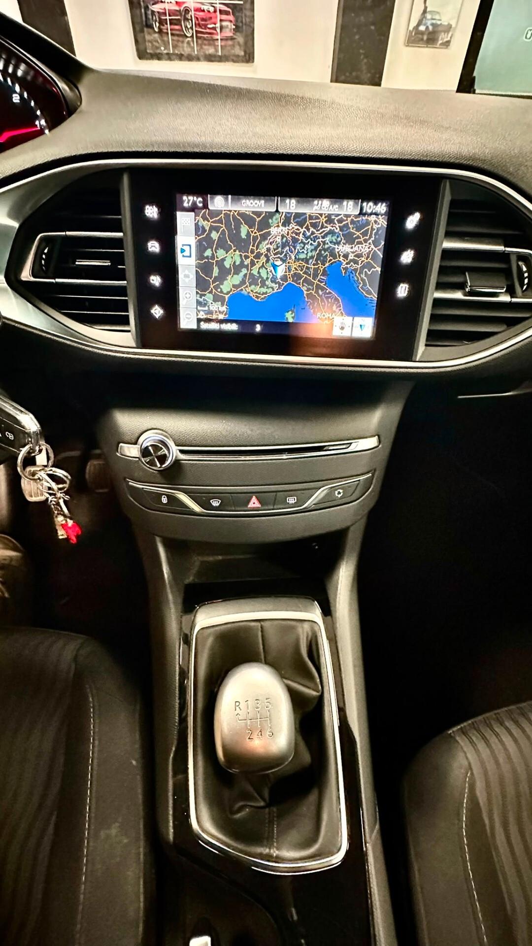 Peugeot 308 BlueHDi 120 S&S EAT6 SW GT Line