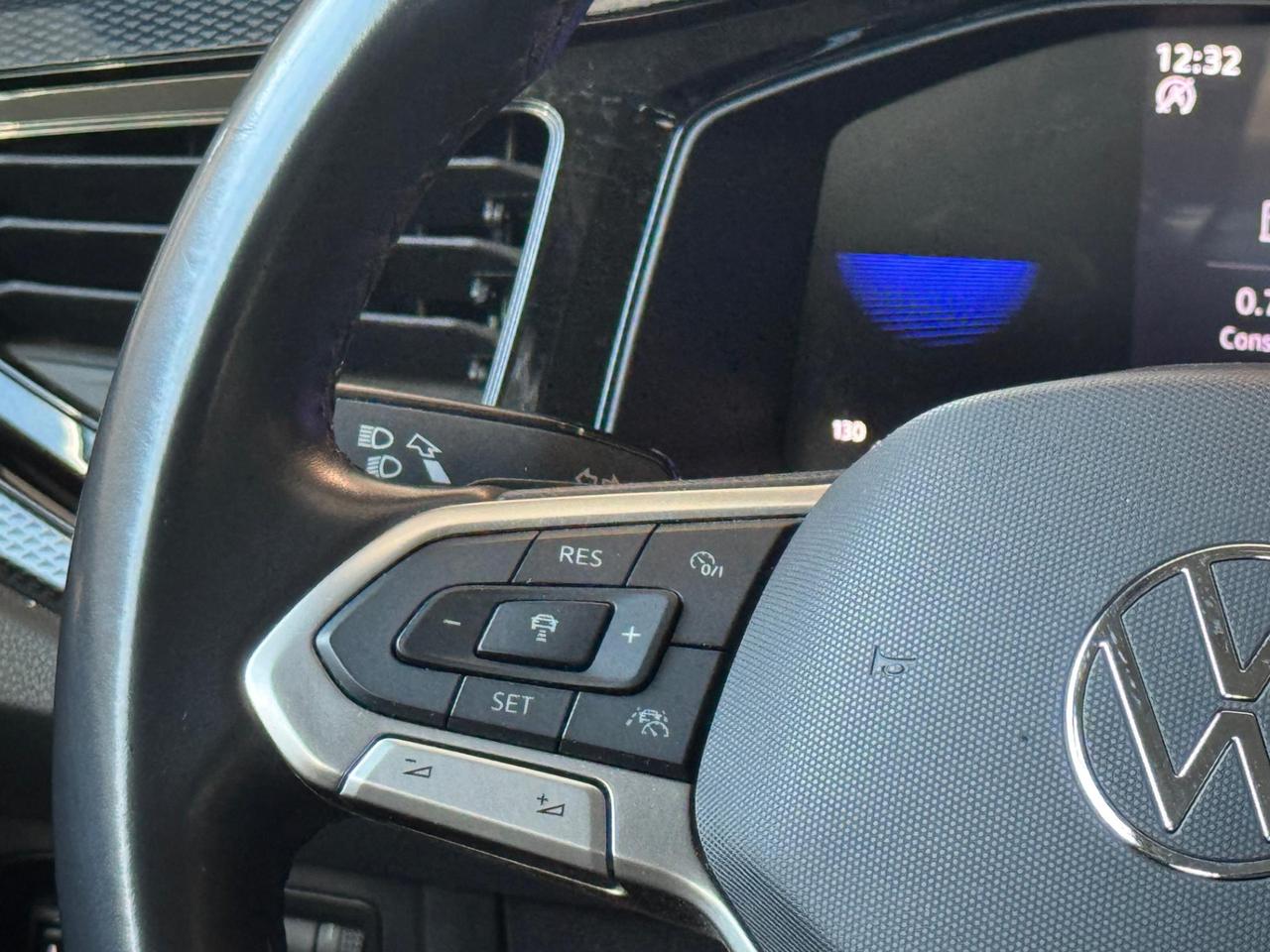 Volkswagen Taigo 1.0 tsi Life 110cv DSG CARPLAY