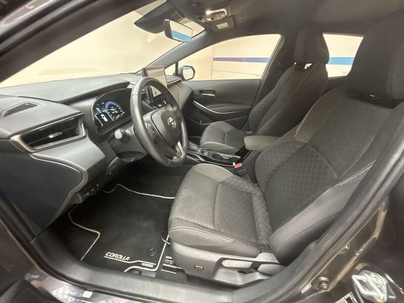 Toyota C-HR 1.8h Active E-CVT