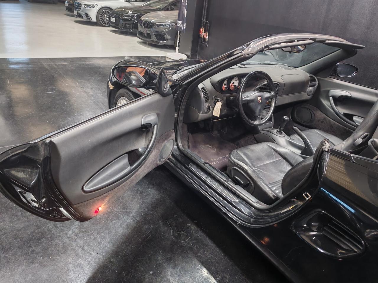 Porsche Boxster 986 2.5 asi