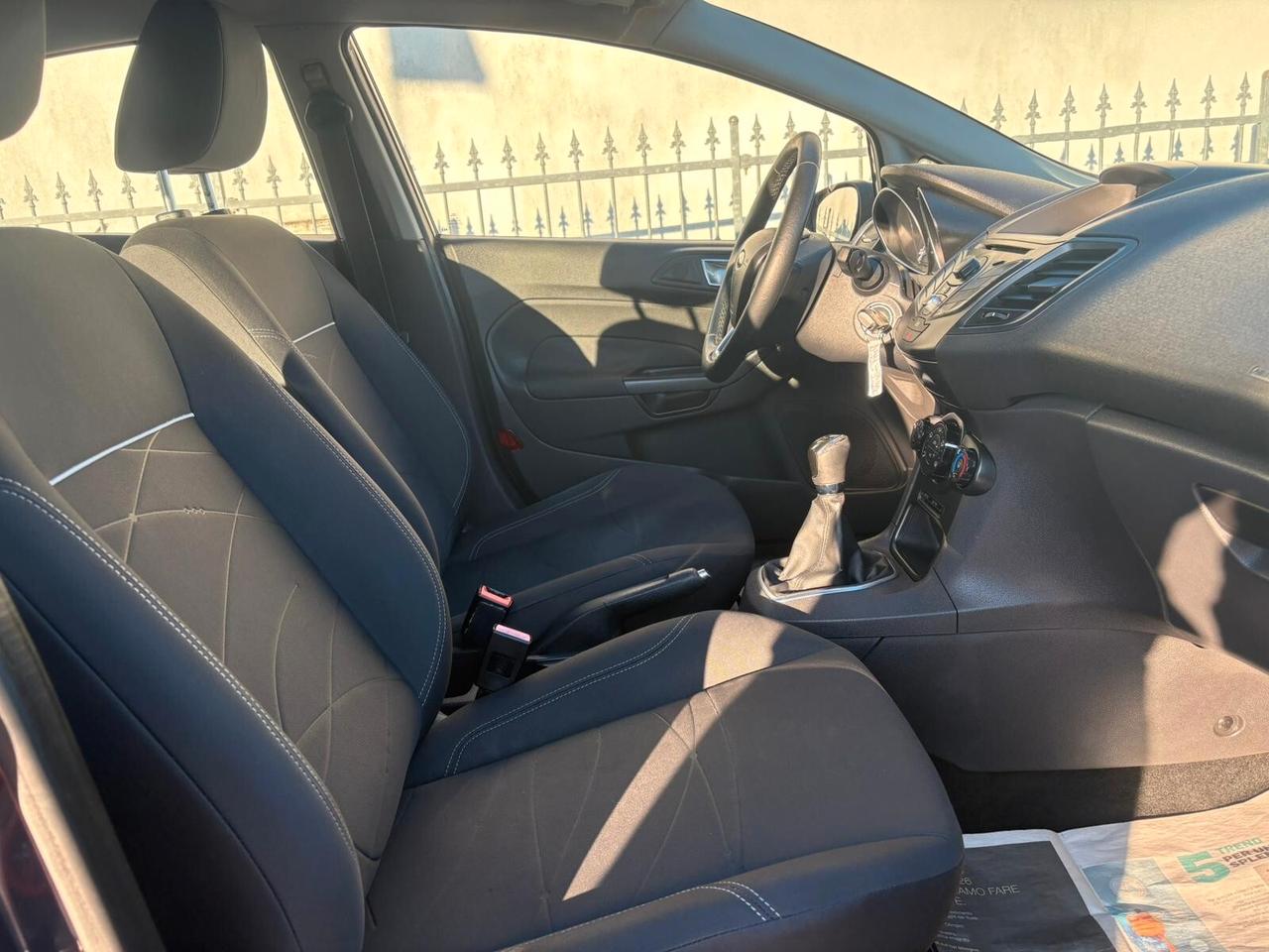 Ford Fiesta 1.5 TDCi 75CV 5 porte Titanium