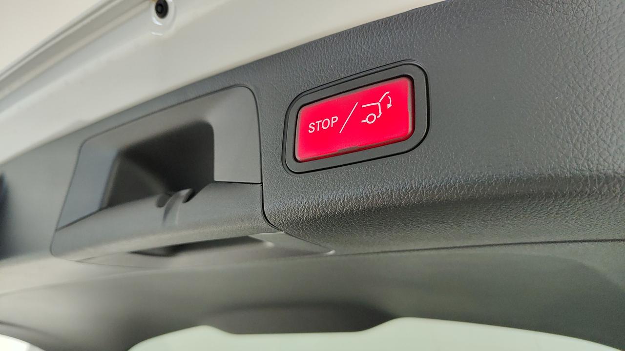 Mercedes-Benz GLA 200 d automatic