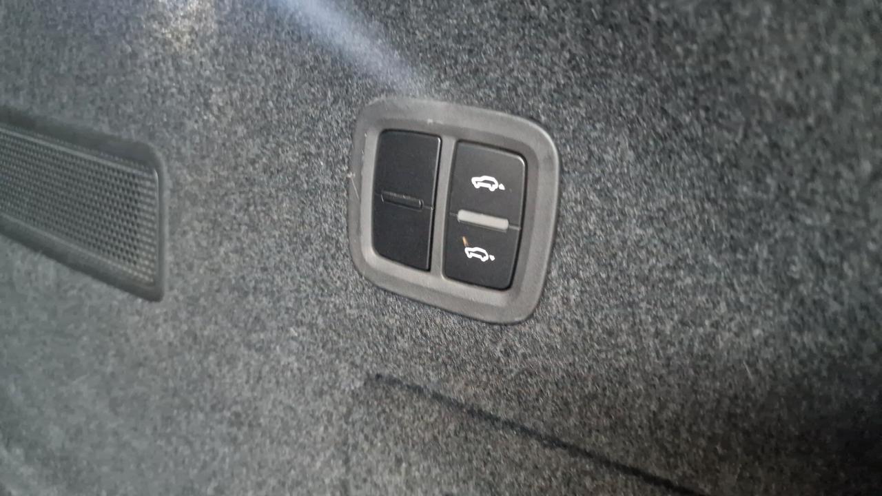 Porsche Cayenne 3.0 V6 E-Hybrid