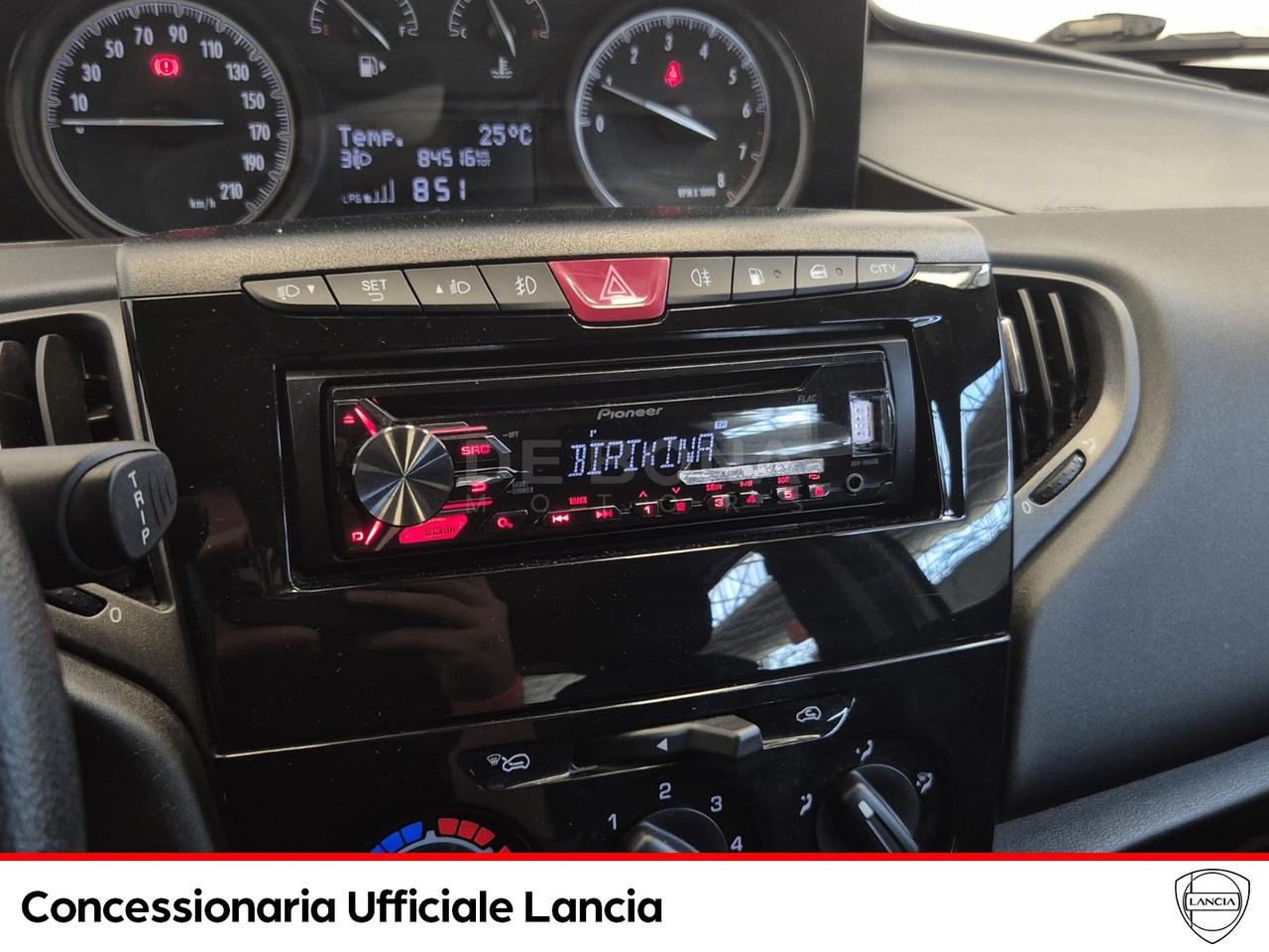 Lancia Ypsilon 1.2 silver ecochic gpl 69cv