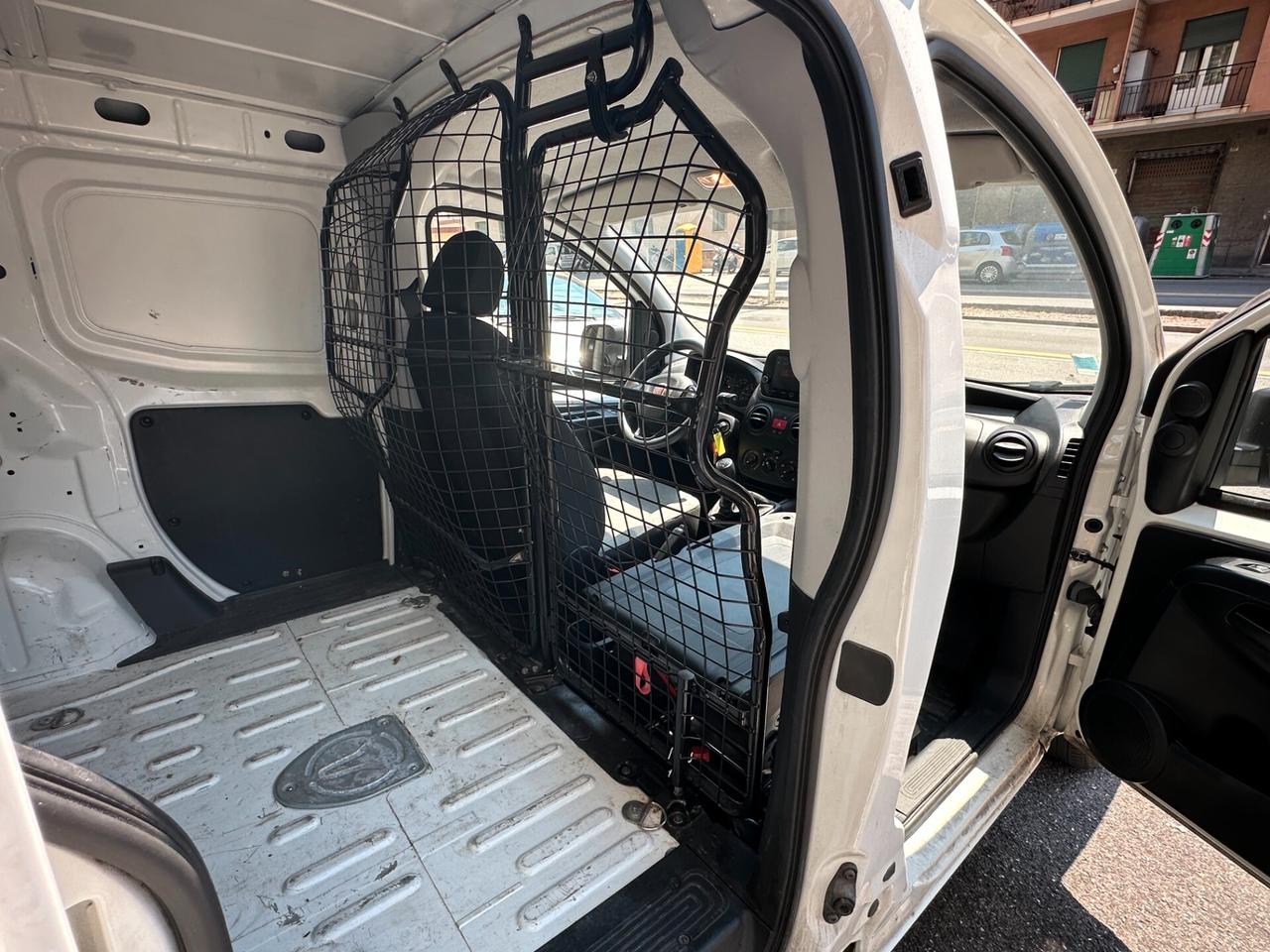 Fiat Fiorino 1.3 MJT 80CV Cargo LOUNGE PRO