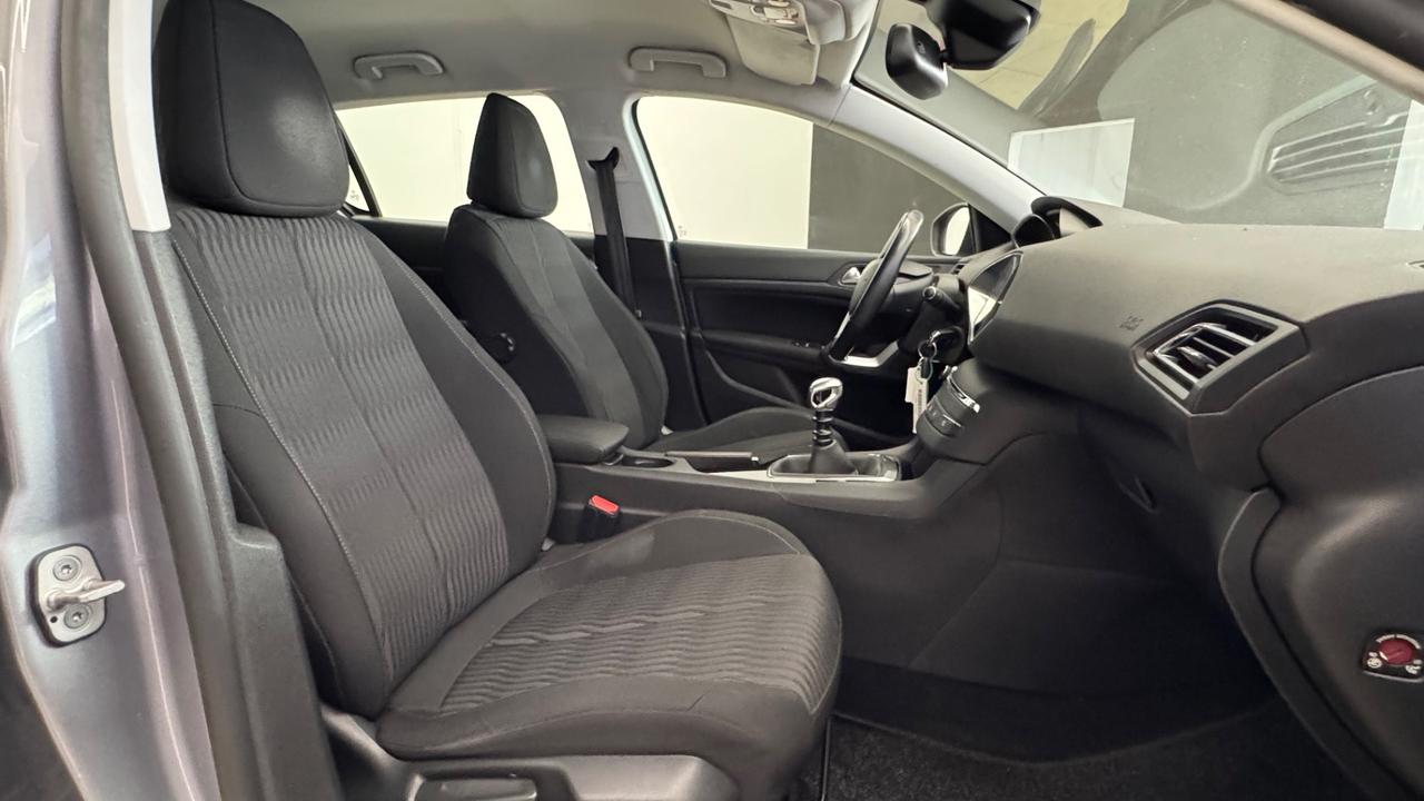 Peugeot 308 1.6 e-HDi 115 CV Stop&Start