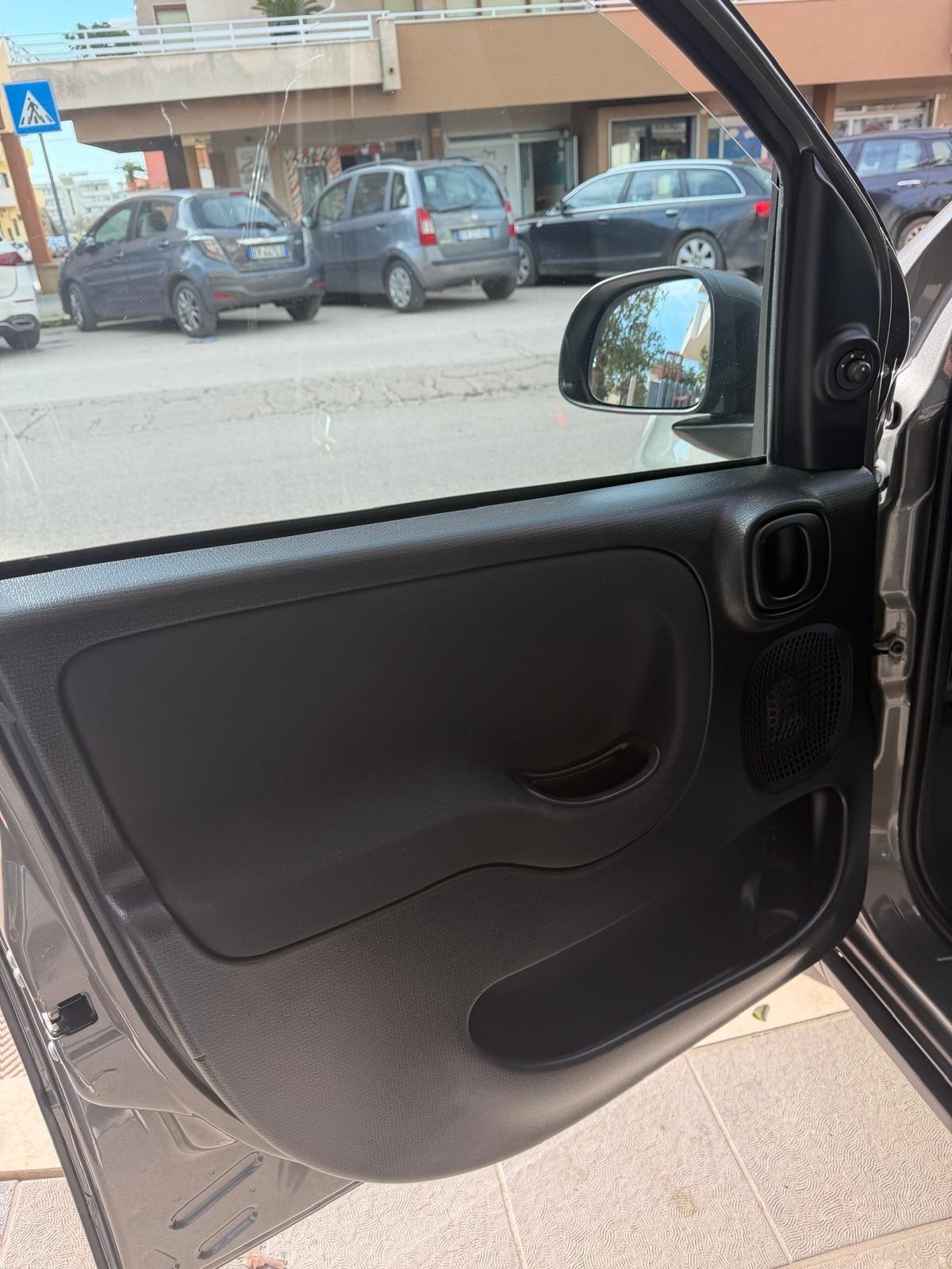 Fiat Panda 1.0 firefly