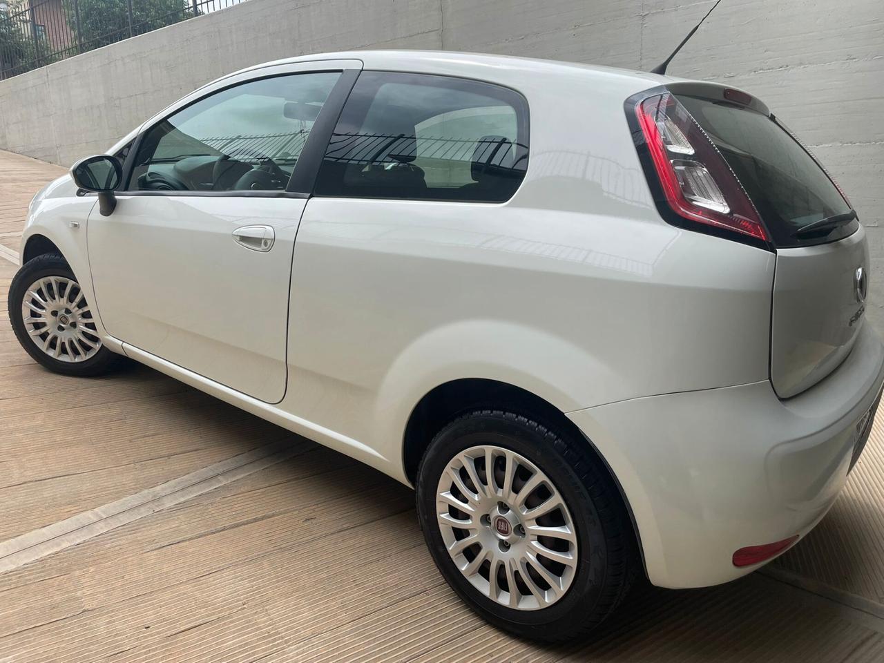 Fiat Punto evo Lounge
