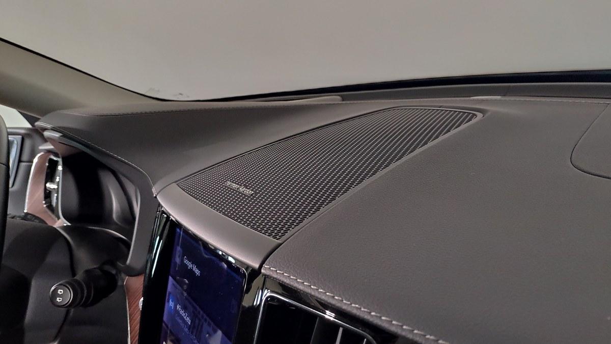 VOLVO Xc60 B4 Mild Hybrid (D) Awd Automatico Ultimate Bright