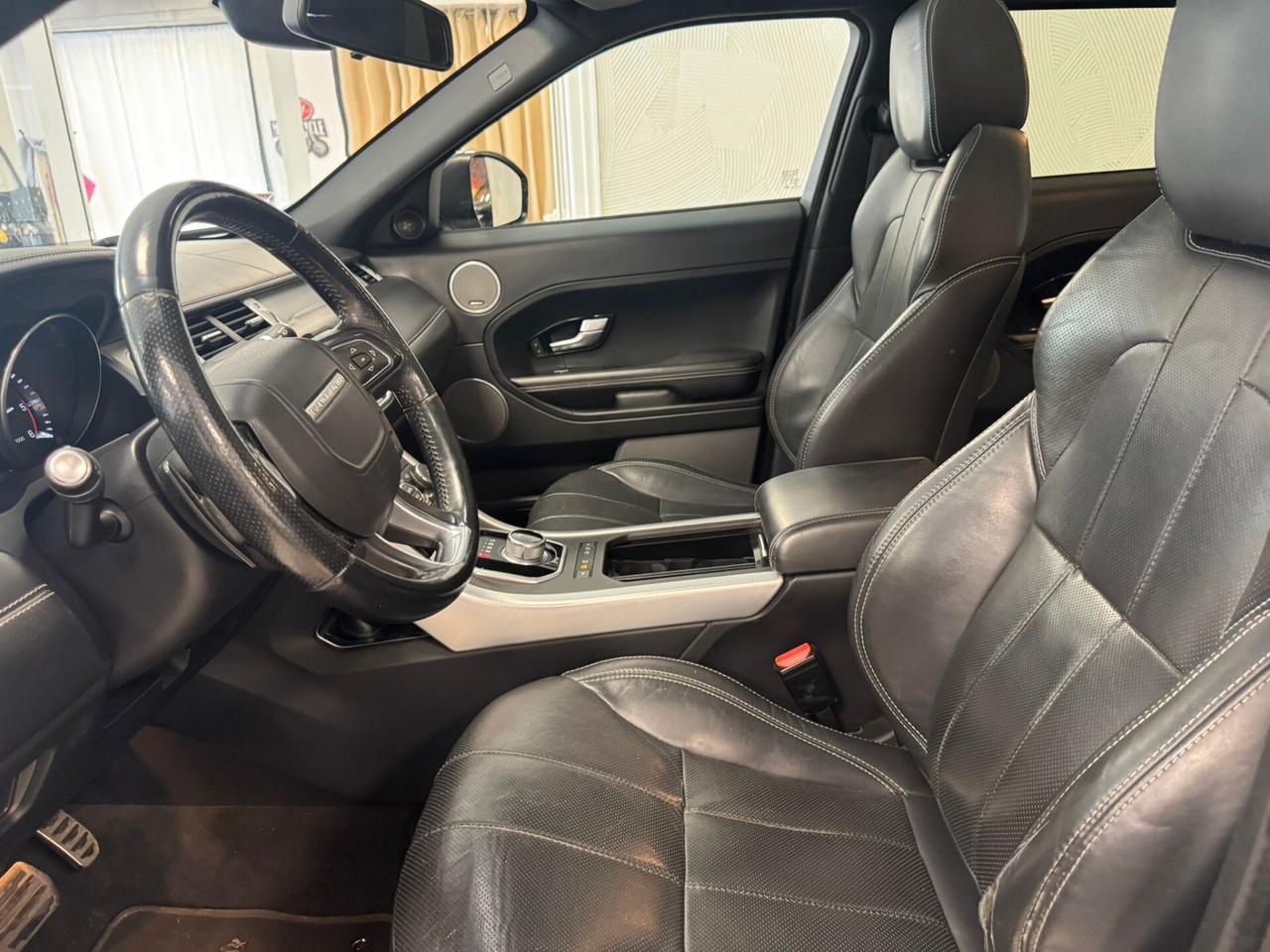Land Rover Range Evoque 2.2 Sd4 5p.