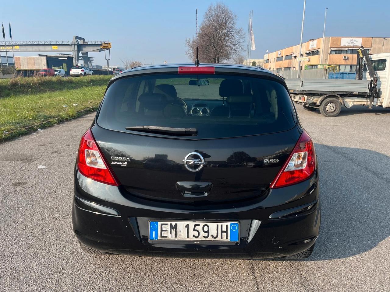Opel Corsa 1.2 85CV 5 porte GPL-TECH