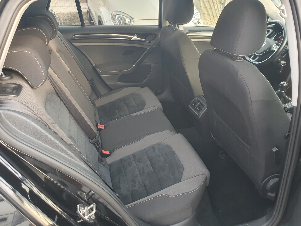 Volkswagen Golf 1.6 TDI 5p. Highline Neop 2014