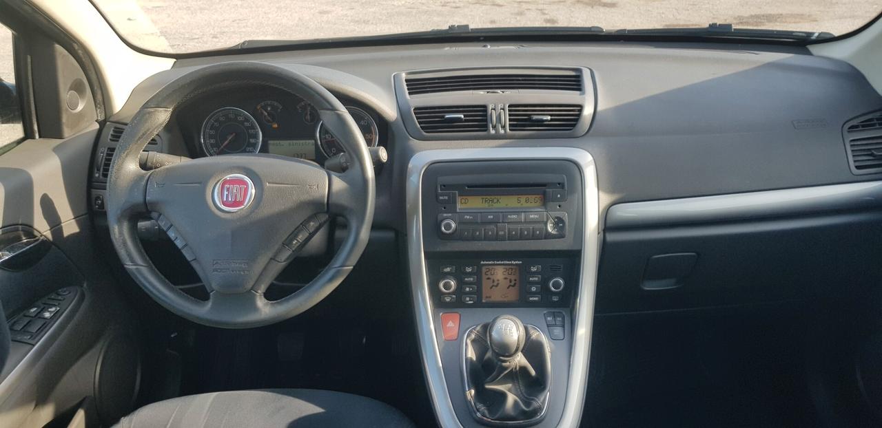Fiat Croma 1.9 Multijet Emotion
