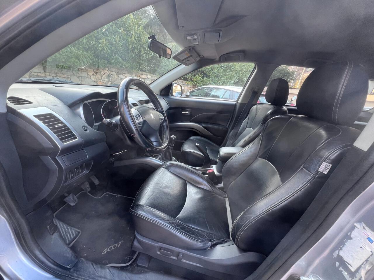 Peugeot 4007 2.2 HDi 156CV Féline