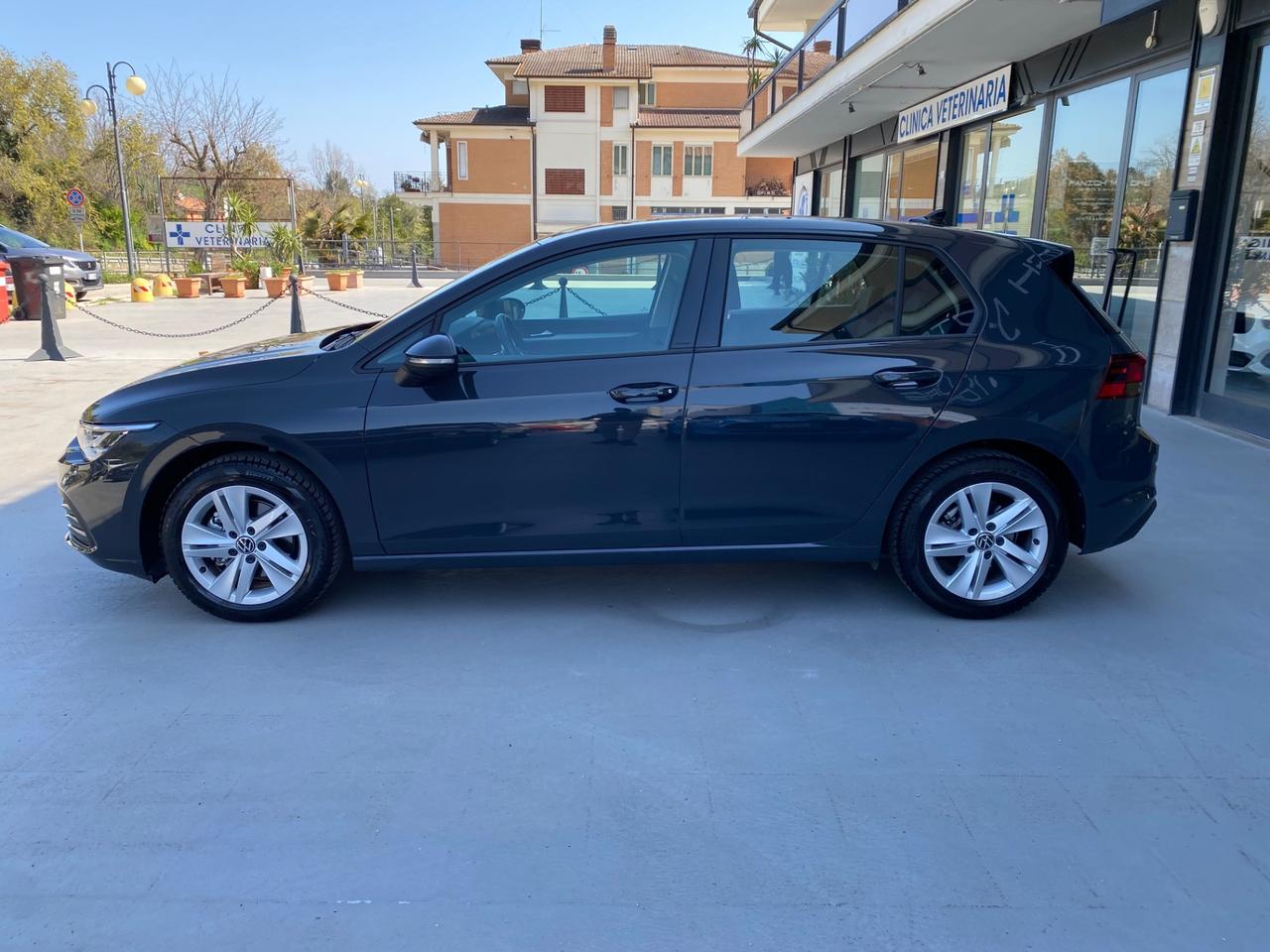 Volkswagen Golf 1.0 TSI EVO Life