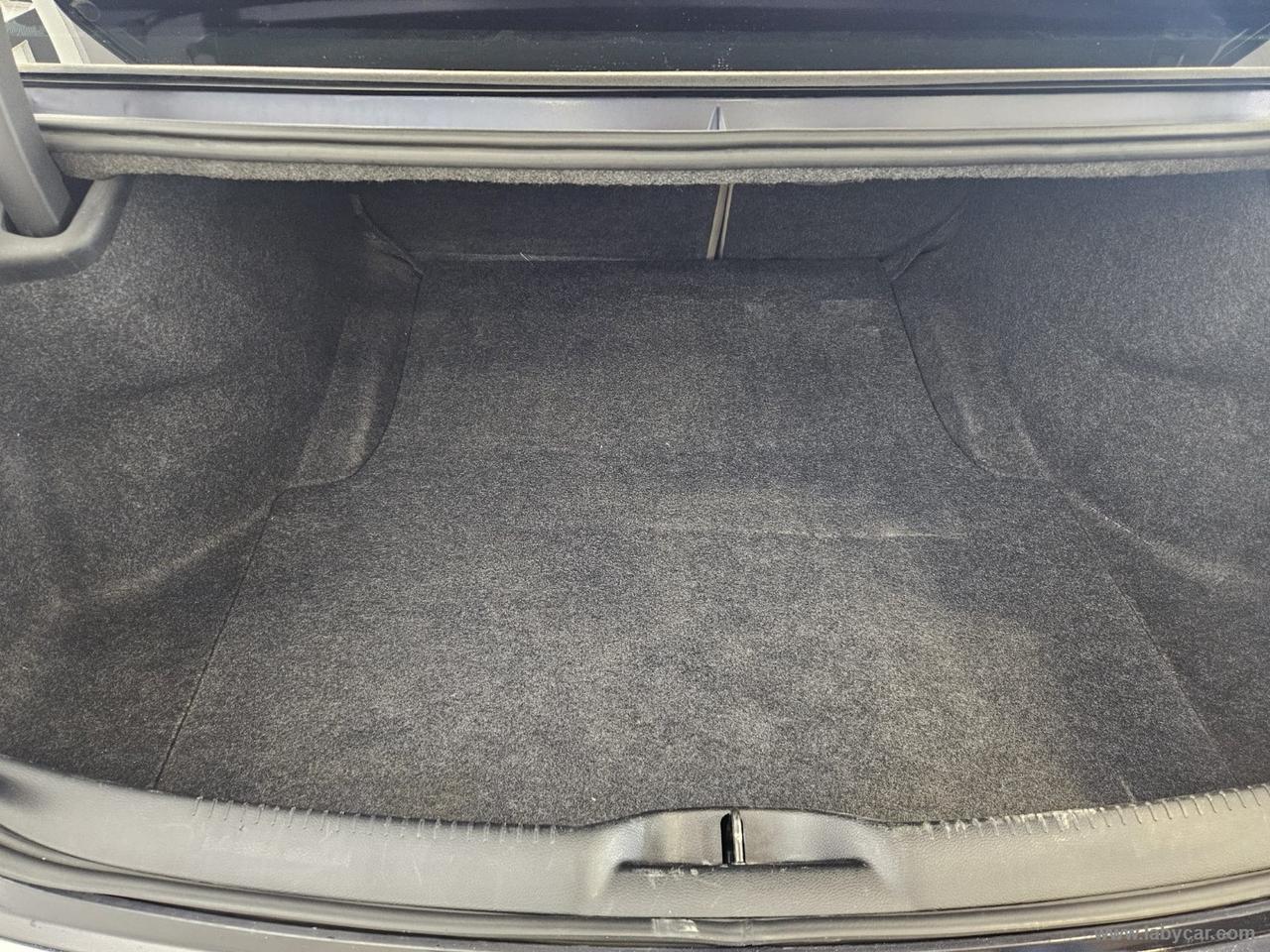 LANCIA Thema 3.0 V6 Mjet II 239 CV Executive