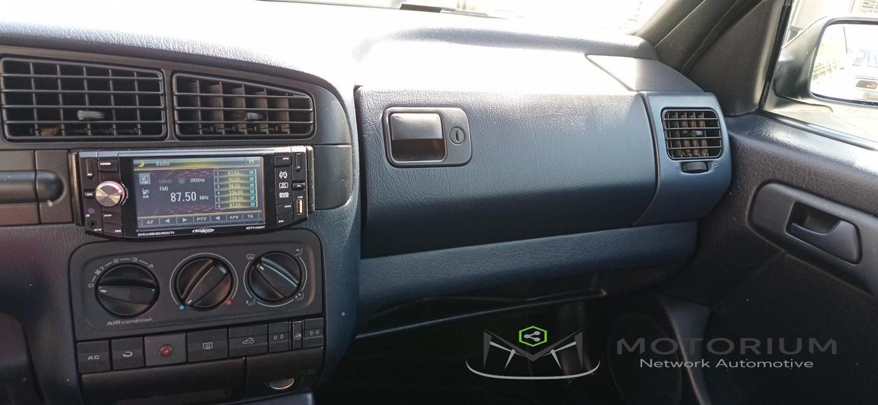 Volkswagen Golf Cabriolet 1.6 cat Classic