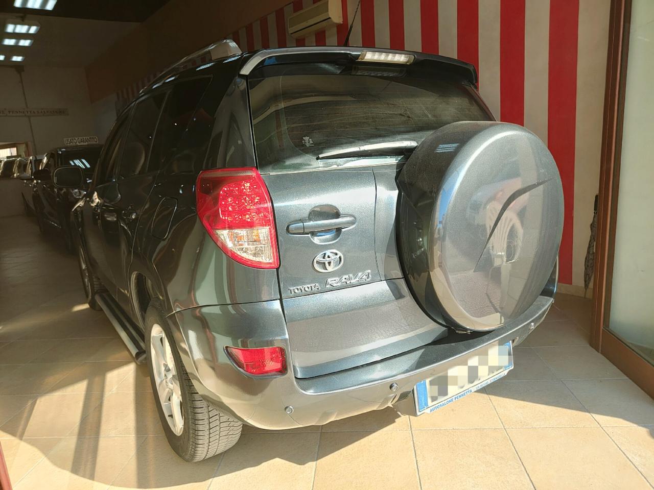 Toyota RAV 4 RAV4 2.2 D-4D 136 CV Luxury
